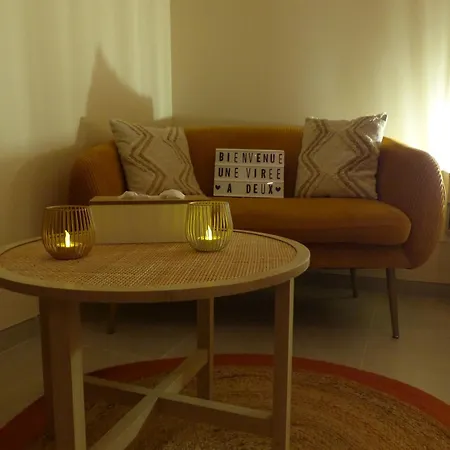 Hotel miłości Viree A Deux, Et