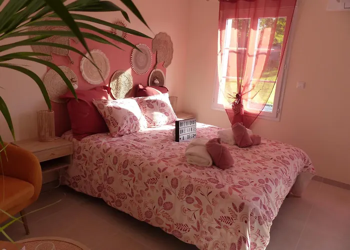 Hotel miłości Viree A Deux, Et